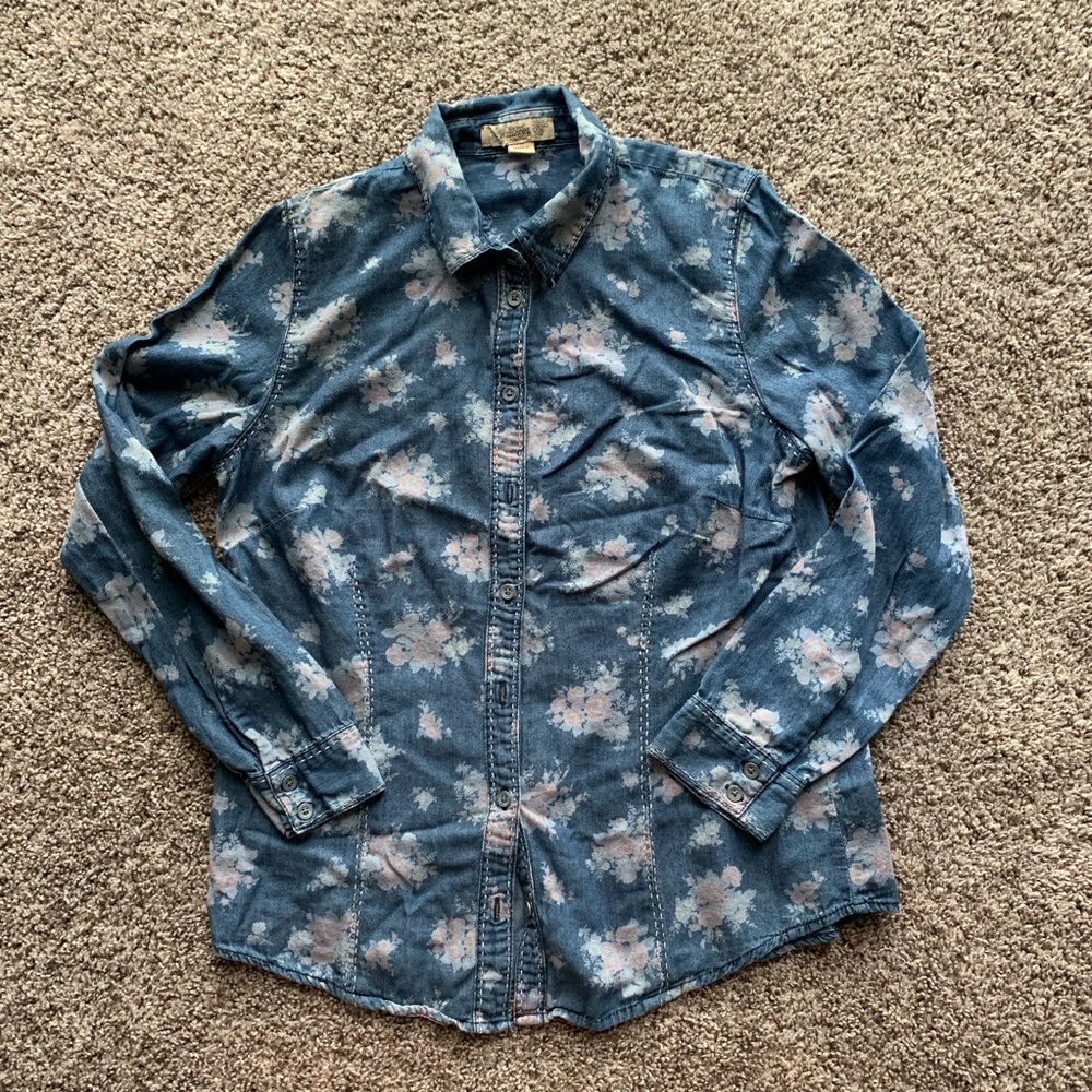 Lucky Brand chambray shirt